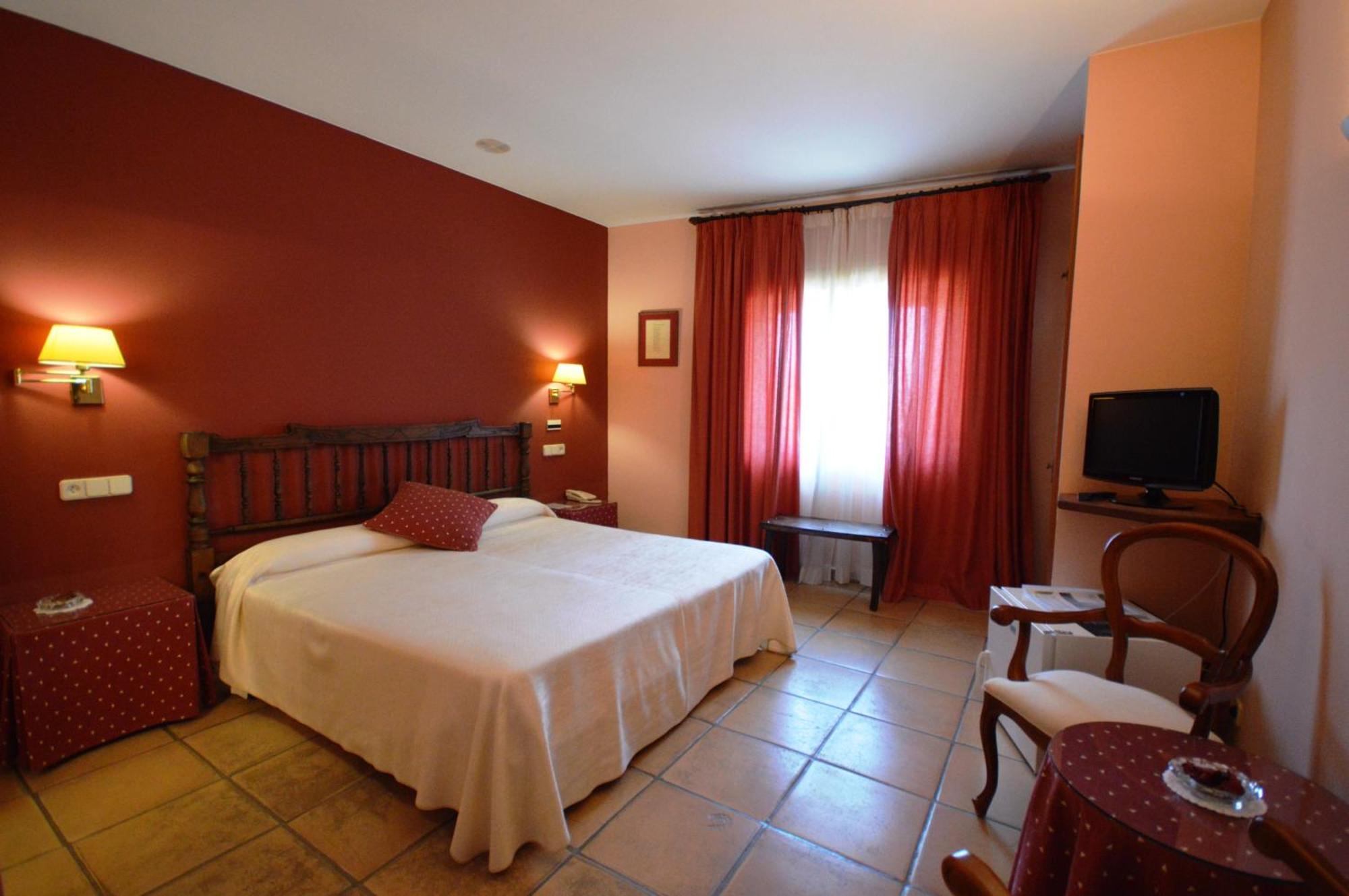 Hotel Can Ceret Sant Pere Pescador Kamer foto