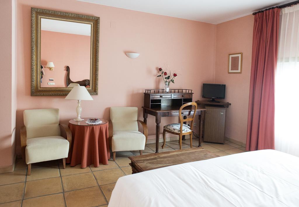 Hotel Can Ceret Sant Pere Pescador Buitenkant foto