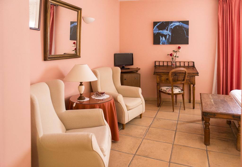 Hotel Can Ceret Sant Pere Pescador Buitenkant foto