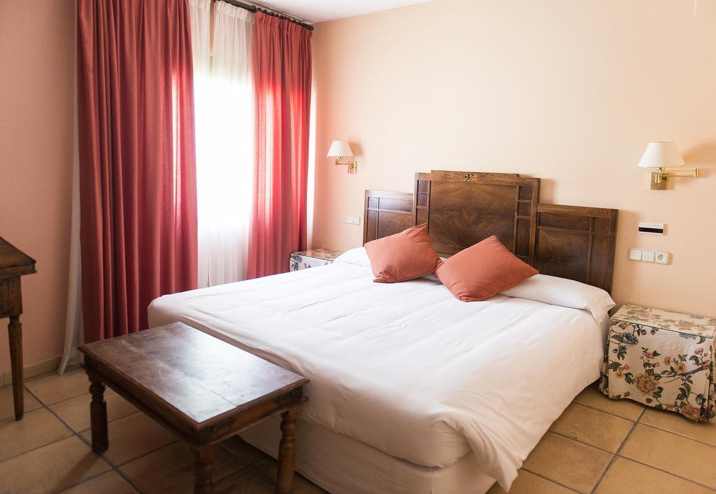 Hotel Can Ceret Sant Pere Pescador Buitenkant foto