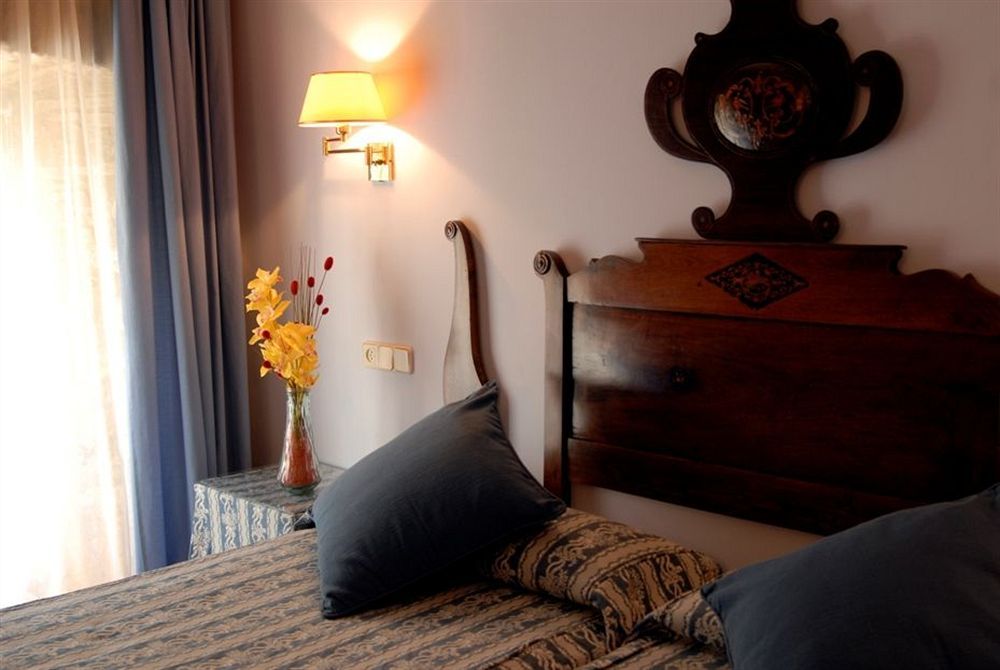 Hotel Can Ceret Sant Pere Pescador Buitenkant foto